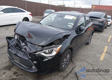 2020 Toyota Yaris Xle из США, поврежденный, VIN 3MYDLBJV0LY704810